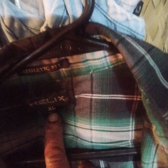 Helix women's long sleeve button up size large - Picture 3 of 3